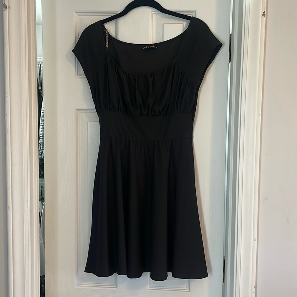 Brand new never worn black tight waist dress with flowy bottom. Size Medium.